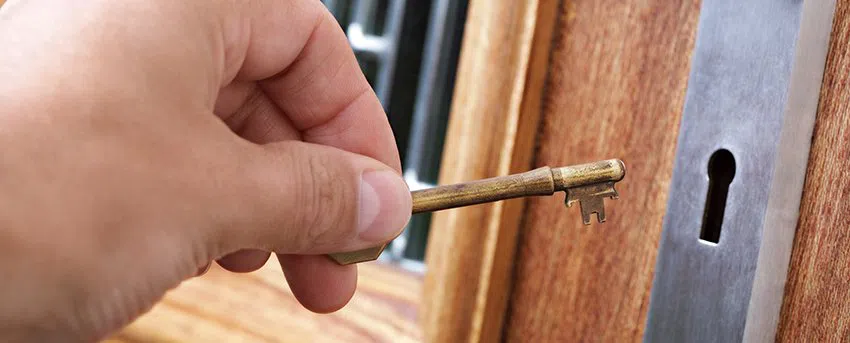 Central Locksmith Store Sterling, VA 703-570-4158 - lockout-service-01